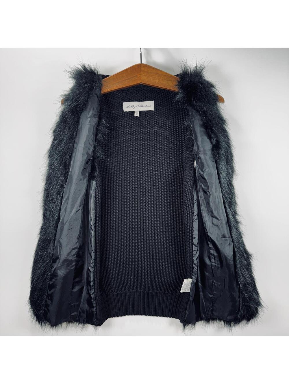 Sebby Collection Black Faux Fur Vest - M - Picture 3 of 6